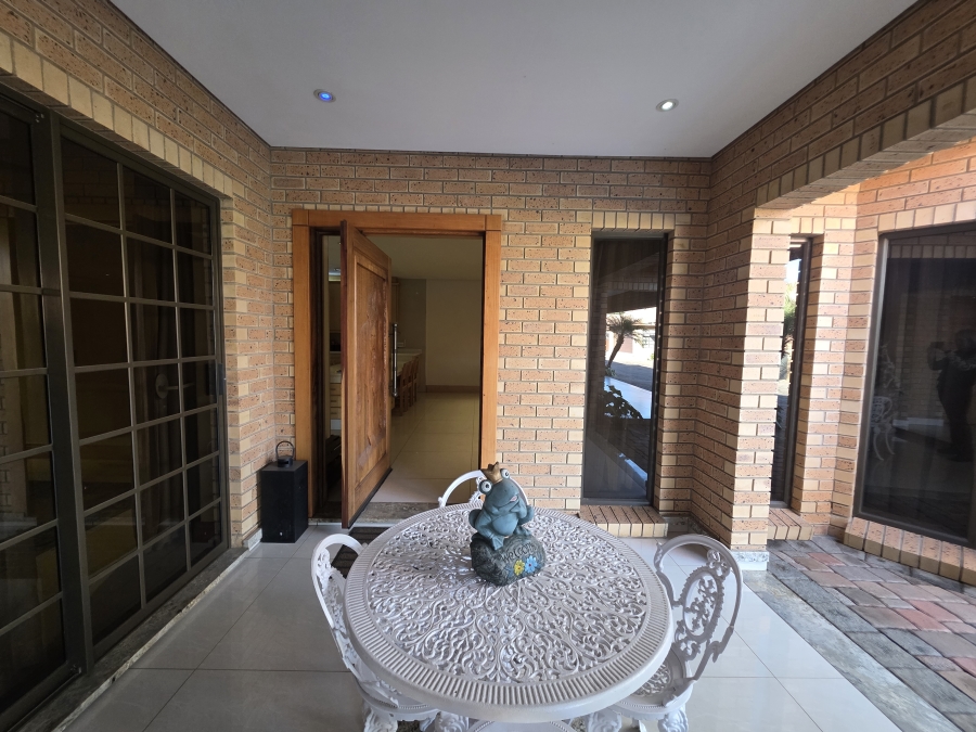 2 Bedroom Property for Sale in Jan Cillierspark Free State
